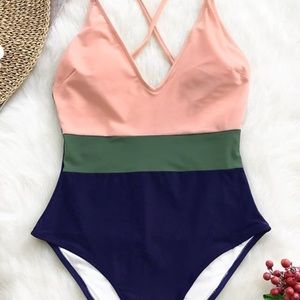 NWT Cupshe colour block one piece swimsuit